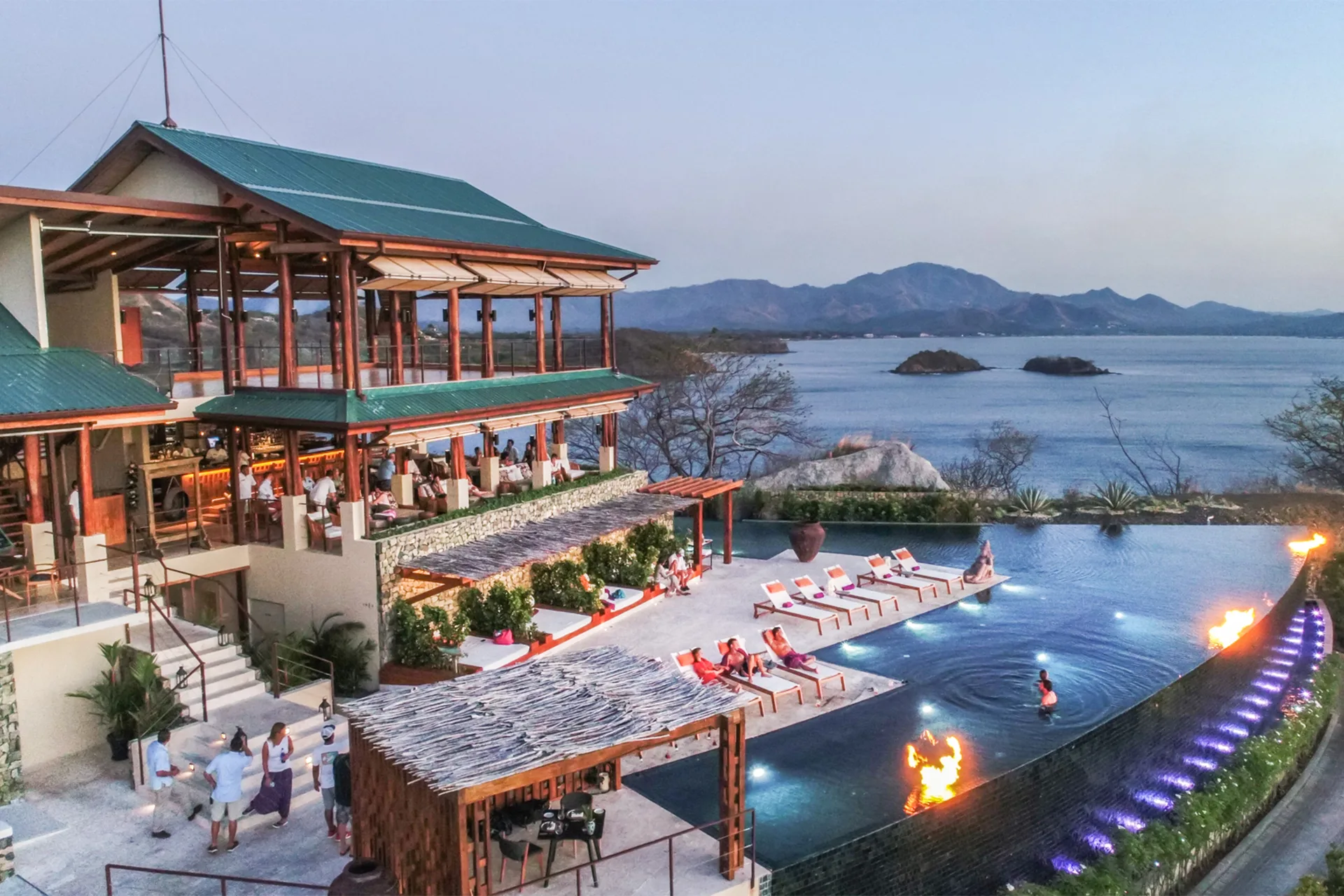 casa chameleon las catalinas surf resort costa rica